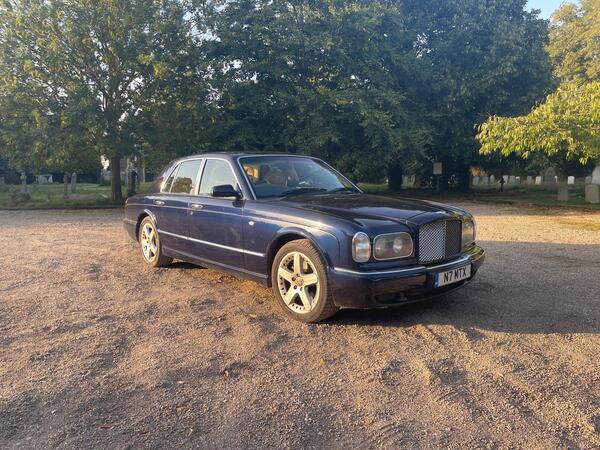 Bentley Arnage 6.8 Red Label 4dr