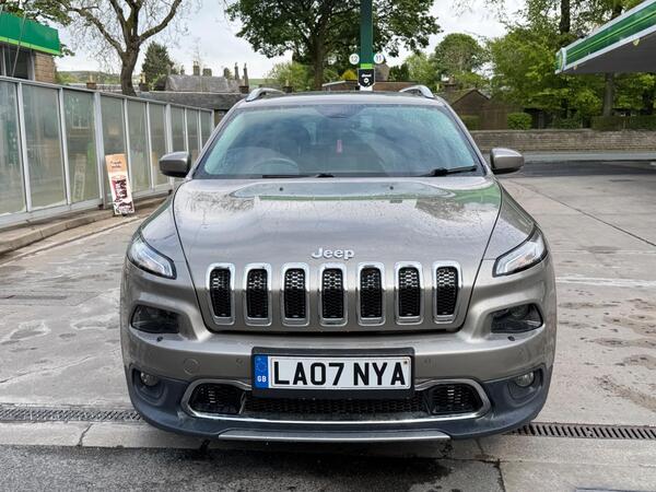 Jeep Cherokee 2.2 MultiJetII Limited Auto 4WD Euro 6 (s/s) 5dr
