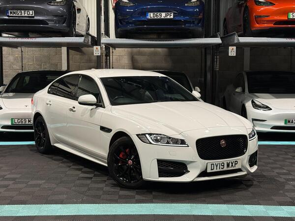 Jaguar XF 2.0d R-Sport Auto Euro 6 (s/s) 4dr
