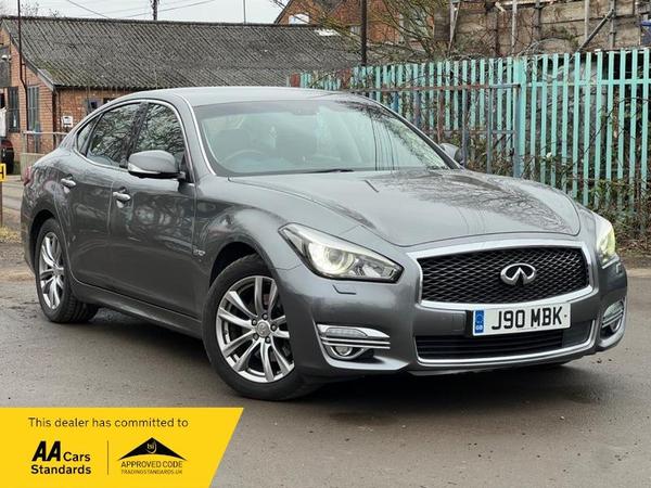 Infiniti Q70 3.5h V6 Premium Tech Auto Euro 6 (s/s) 4dr