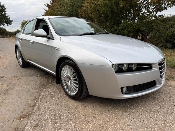 Alfa Romeo 159 1.9 JTDM 16V Lusso 4dr