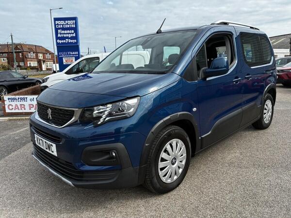 Peugeot e-Rifter 50kWh MPV Auto 5dr 100KW ALLURE ELECTRIC HANDBRAKE* LANE/SPEED ASST