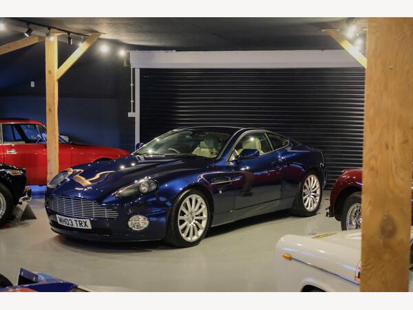Aston Martin Vanquish 5.9 2dr