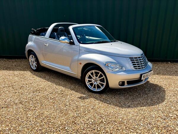 Chrysler PT Cruiser 2.4 Limited RHD 2dr