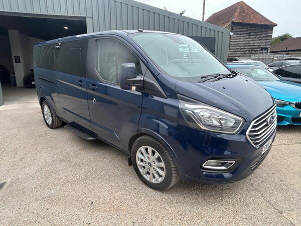 Ford Tourneo Custom 2.0 310 EcoBlue Titanium Auto L2 Euro 6 (s/s) 5dr