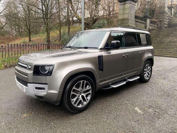Land Rover Defender 110 3.0 D250 MHEV XS Edition Auto 4WD Euro 6 (s/s) 5dr