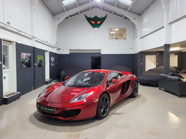 McLaren 12C 3.8T V8 SSG Euro 5 2dr