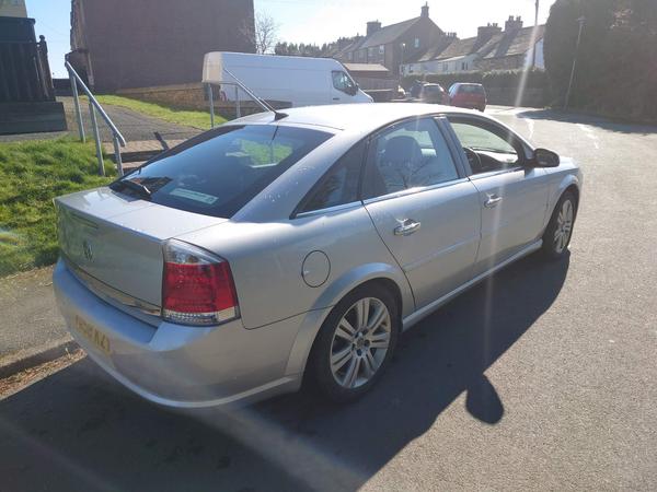 Vauxhall Vectra 2.8i Turbo V6 24V Elite 5dr (nav)