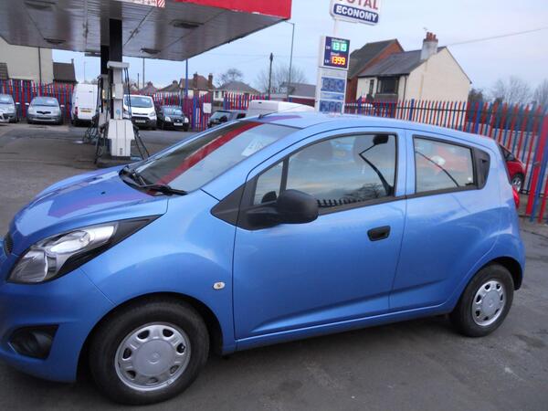 Chevrolet Spark 1.0i + Euro 5 5dr (No a/c)