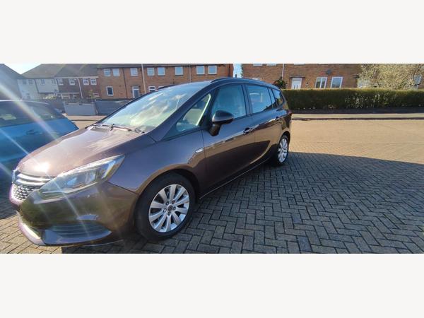 Vauxhall Zafira Tourer 1.4i Turbo Design Euro 6 5dr