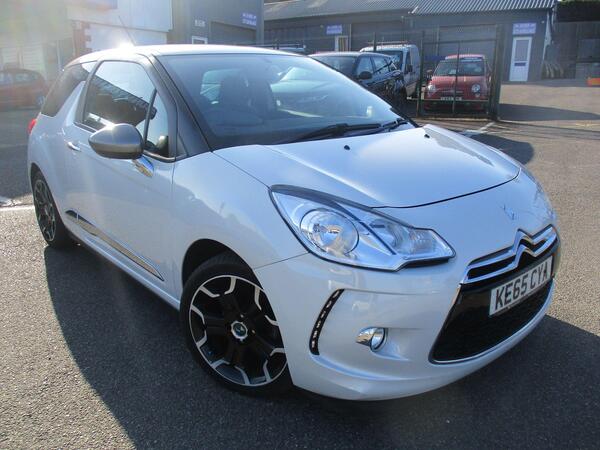 DS AUTOMOBILES DS 3 1.2 PureTech DStyle EAT6 Euro 6 (s/s) 3dr