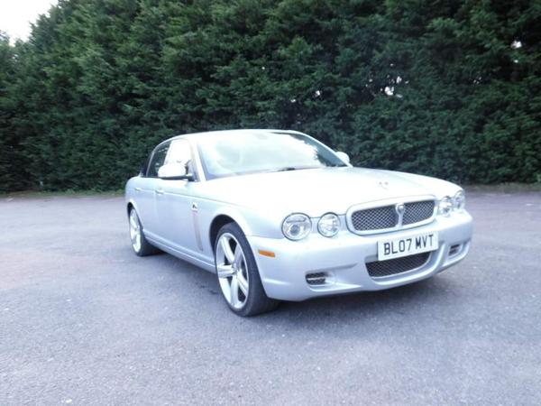Jaguar XJR 4.2 V8 4dr