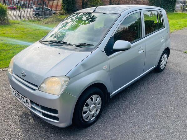 Daihatsu Charade 1.0 5dr