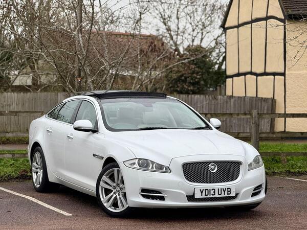 Jaguar XJ 3.0 V6 Premium Luxury Auto Euro 5 (s/s) 4dr