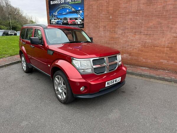 Dodge Nitro 2.8 CRD SXT 5dr