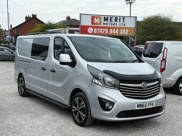 Vauxhall Vivaro 1.6 CDTi 2900 BiTurbo ecoFLEX Sportive Crew Van L2 H1 Euro 5 (s/s) 5dr (6 Seat)