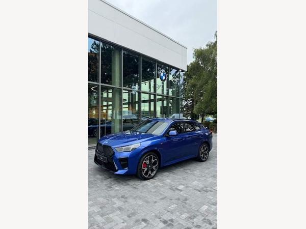 BMW iX2 20 66.5kWh M Sport Auto eDrive 5dr (11kW Charger)