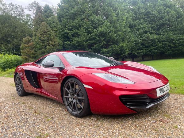 McLaren 12C 3.8T V8 SSG Euro 5 2dr