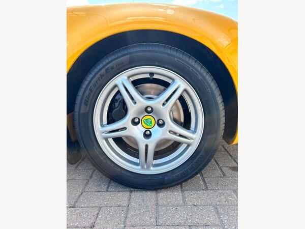 Lotus Elise 1.8 2dr