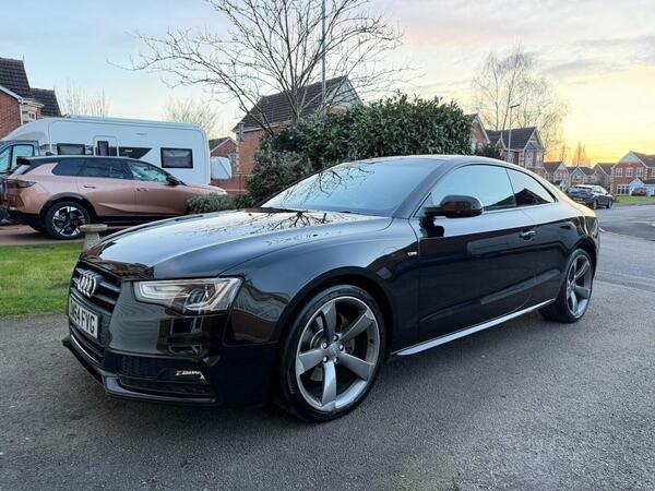 Audi A5 3.0 TDI V6 Black Edition S Tronic quattro Euro 5 (s/s) 2dr