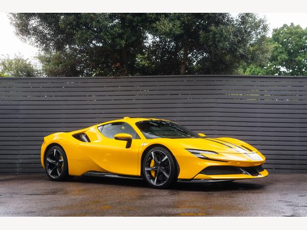 Ferrari SF90 Stradale 4.0T V8 7.9kWh F1 DCT 4WD Euro 6 (s/s) 2dr