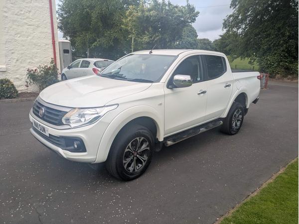 Fiat Fullback 2.4D LX Pickup Double Cab 4dr Diesel Manual 4WD Euro 6 (Euro 6) (180 ps)