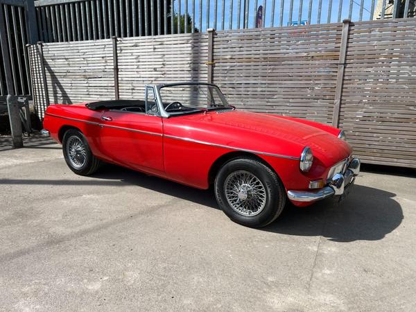 MG MGB GT 0l