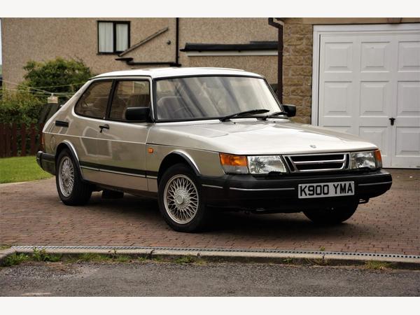 Saab 900 2.0 16v SE 3dr