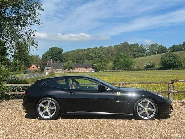 Ferrari GTC4Lusso 3.9T V8 F1 DCT Euro 6 (s/s) 2dr