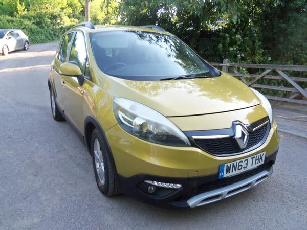 Renault Scenic Xmod 1.5 dCi Expression + Euro 5 5dr