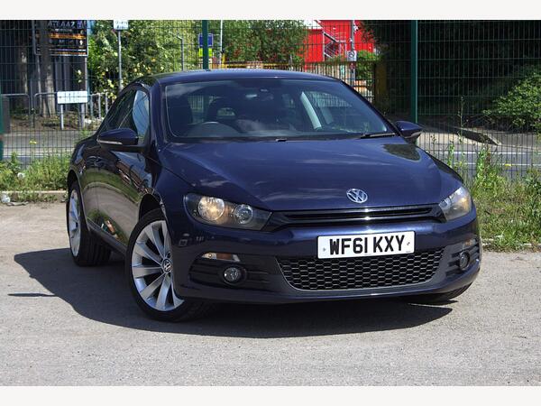 Volkswagen Scirocco 2.0 TDI BlueMotion Tech GT DSG Euro 5 (s/s) 3dr