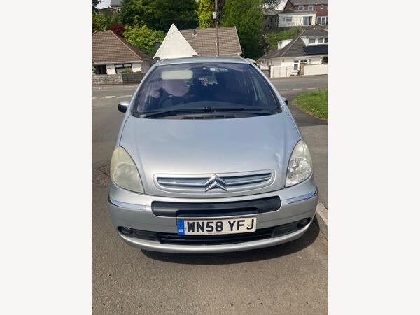 Citroen Xsara Picasso 1.6i 16V VTX 5dr
