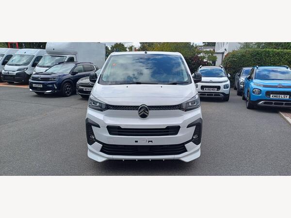 Citroen Dispatch 2.2 VTR M Crew Van Auto 8 MWB Euro 6 (s/s) 6dr