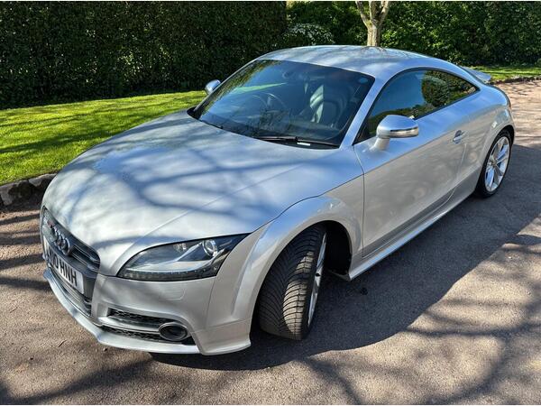 Audi TTS 2.0 TFSI quattro Euro 5 3dr
