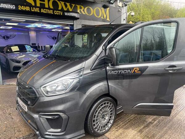 Ford Transit Custom 2.0 320 EcoBlue Limited Crew Van Double Cab 5dr Diesel Auto L1 H1 Euro 6 (s/s) (185 ps)