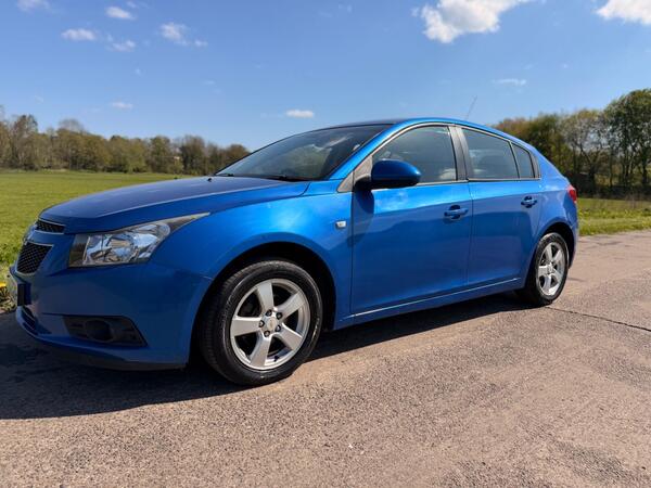 Chevrolet Cruze 1.6 LT Auto Euro 5 5dr