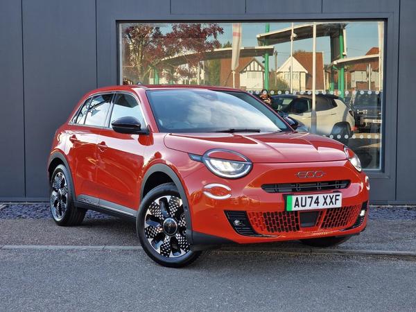 Fiat 600e 54kWh La Prima Auto 5dr