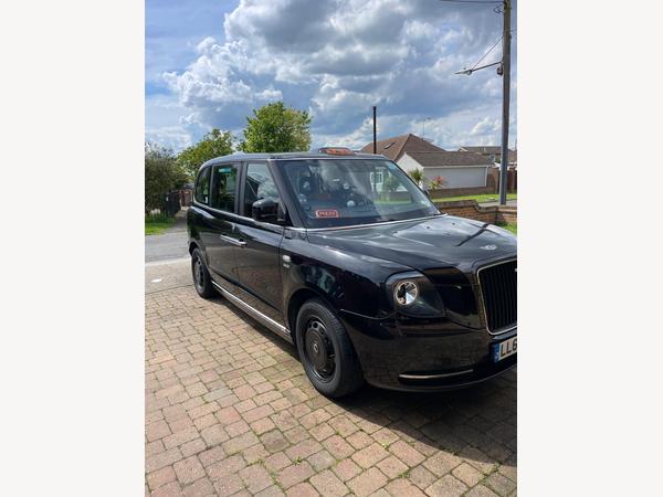 LEVC TX 31kWh Vista Taxi 4dr Petrol Plug-in Hybrid Auto Euro 6 (Range Extender) (150 ps)