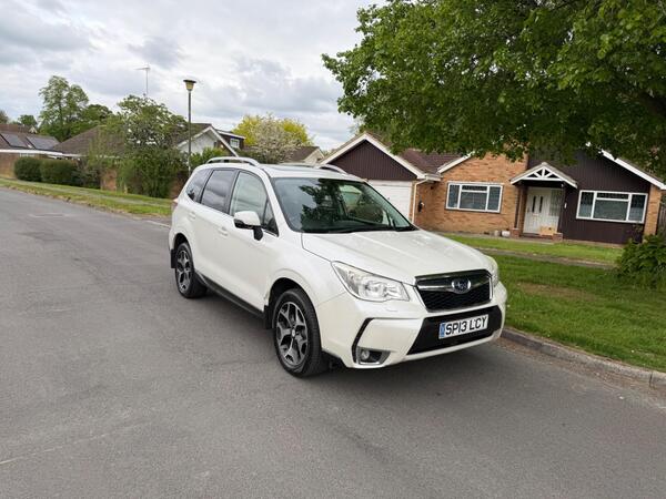 Subaru Forester 2.0i XT Lineartronic 4WD Euro 5 5dr