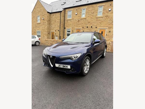 Alfa Romeo Stelvio 2.2 TD Super Auto Q4 AWD Euro 6 (s/s) 5dr