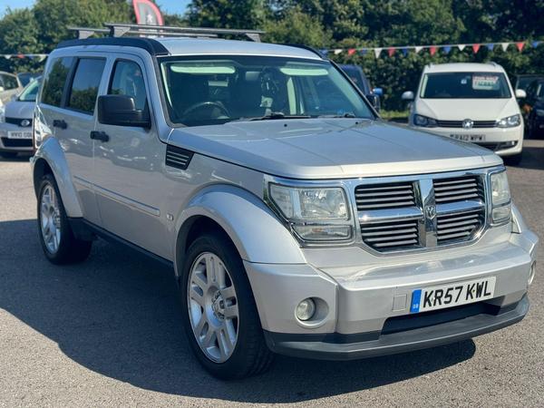 Dodge Nitro 2.8 CRD SXT 5dr
