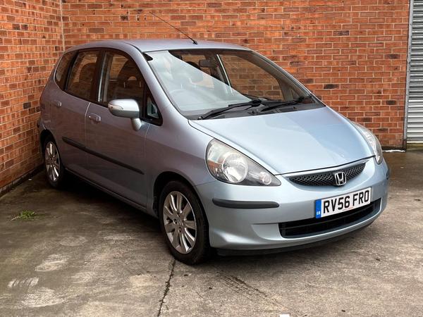 Honda Jazz 1.4 i-DSI SE CVT-7 5dr
