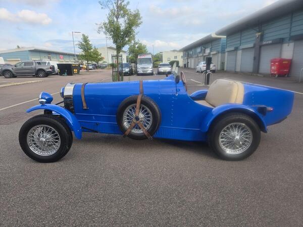 Bugatti Type 1.6 3dr