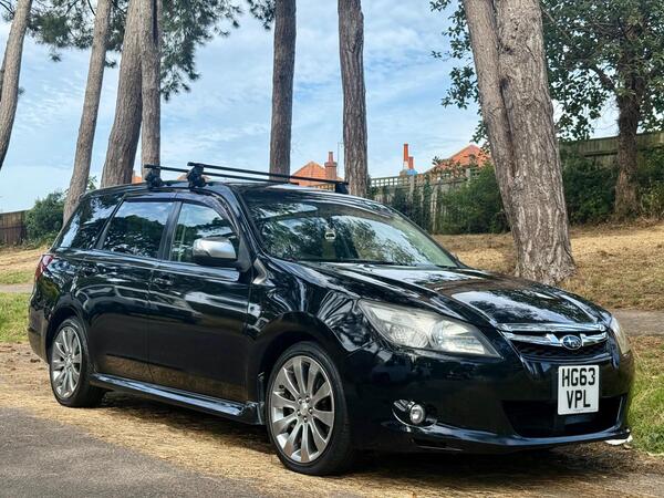 Subaru Exiga 2.5i Eyesight S 4WD Automatic 5dr