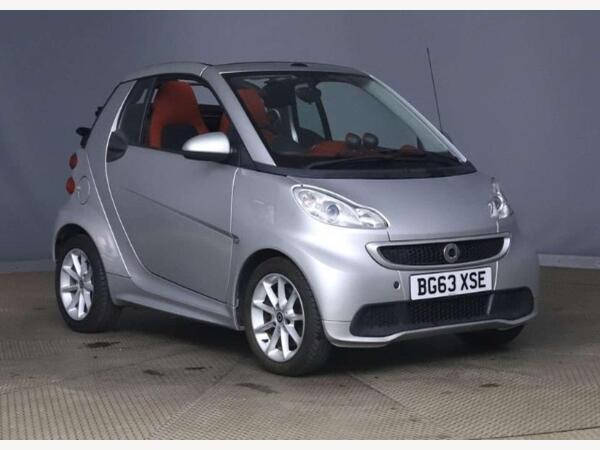 Smart fortwo 1.0 MHD Passion Cabriolet SoftTouch Euro 5 (s/s) 2dr