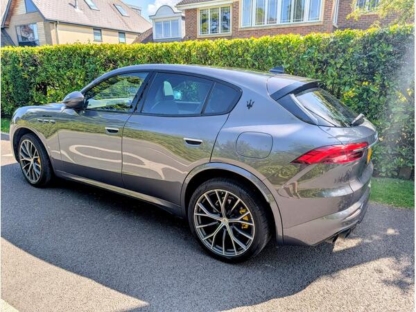 Maserati Grecale 2.0 MHEV Modena ZF 4WD Euro 6 (s/s) 5dr