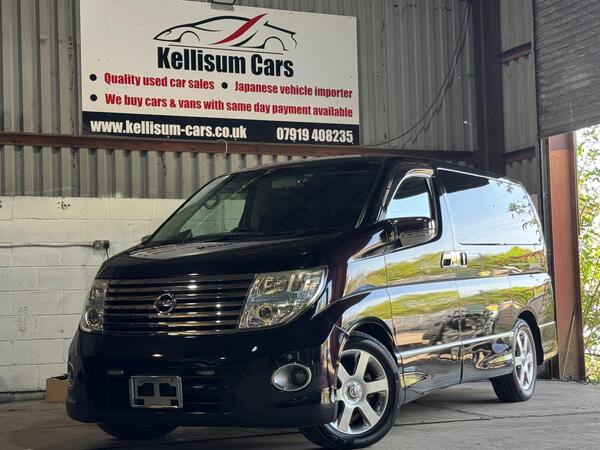 Nissan Elgrand 2.5 V6 Highway Star 5dr