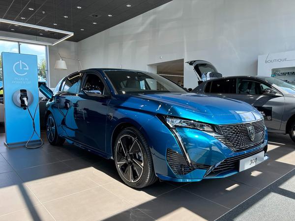 Peugeot E-308 54kWh GT Auto 5dr
