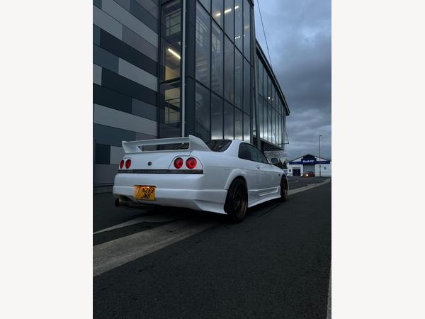 Nissan Skyline GTST Coupe 2dr Petrol Manual (327 bhp)