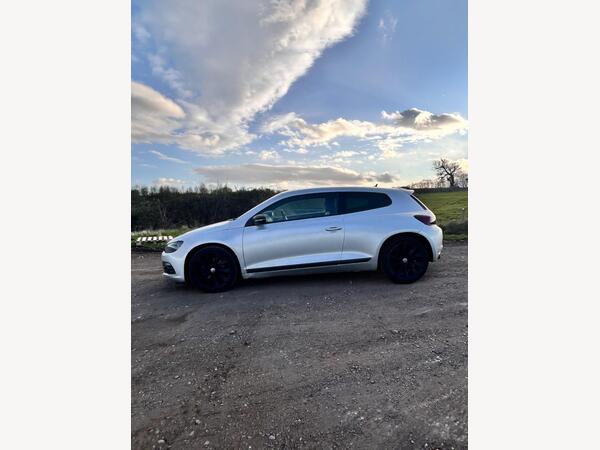 Volkswagen Scirocco 2.0 TSI GT DSG Euro 4 3dr